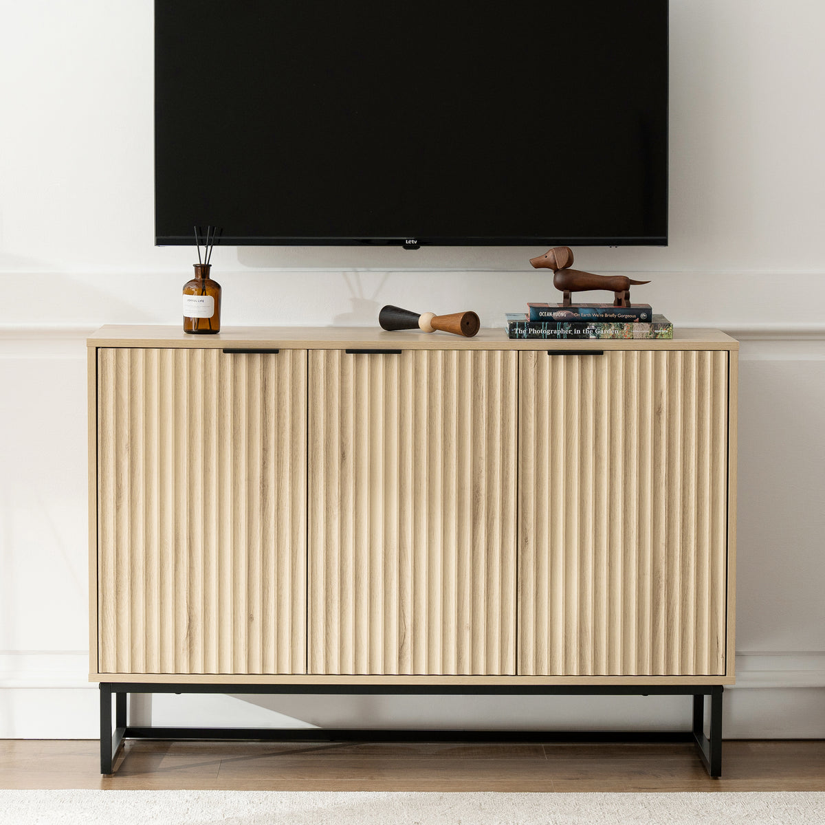 Fluted Storage Cabinet with 3 Doors, Sideboard Buffet Cabinets with Adjustable Shelves, Multifunctional Console Table with Storage Credenza for Living Room, Hallway,